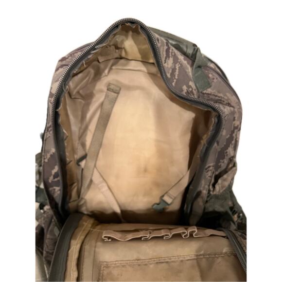 Mercury Green Brown Camo XL Tactical Backpack - Picture 5 of 5